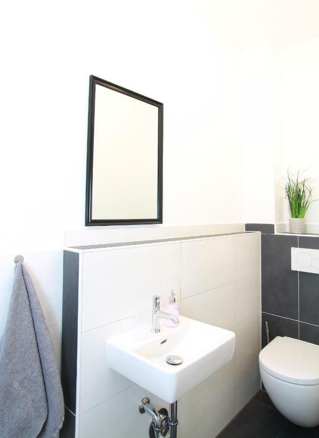 Ferienwohnung Kira In Friedrichshafen Esterno foto